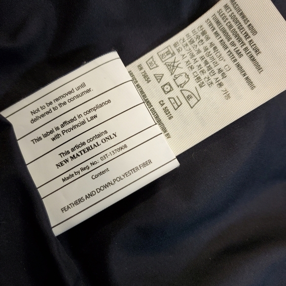 🎽 Hollister Navy Feathers & Down Zip Up Vest - Picture 5 of 8